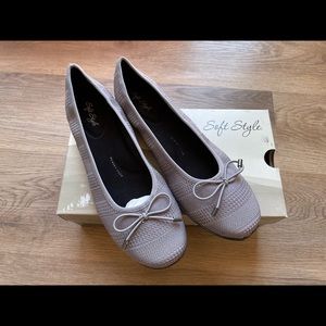 SoftStyle Hush Puppies Heartbreaker Women’s Flats